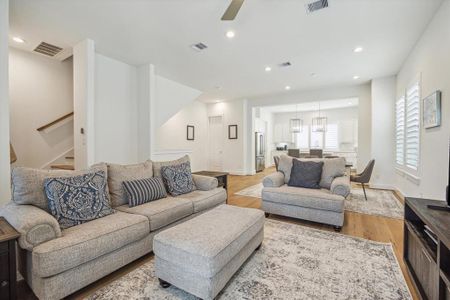 New construction Single-Family house 930 Dunleigh Meadows Ln, Houston, TX 77055 null- photo 9 9