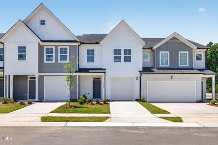 New construction Townhouse house 3302 Bailey Lake Dr, Unit 202, Fuquay Varina, NC 27526 - image