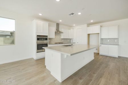 New construction Single-Family house 10857 N 156Th Dr, Surprise, AZ 85379 plan Plan 2305 - image 13