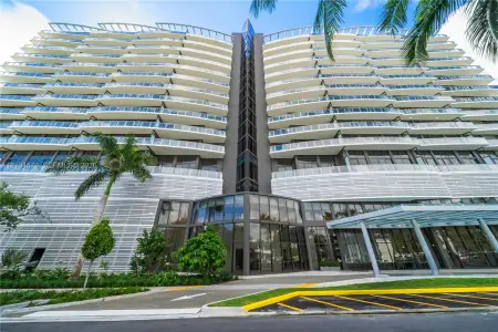 New construction Condo house 13899 Biscayne Blvd, Unit 1021, North Miami Beach, FL 33181 - image