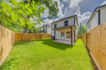 New construction Single-Family house 10514 Exeter St, Houston, TX 77093 - image