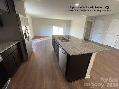 New construction Single-Family house 1120 Haltom Holw, York, SC 29745 plan Dickenson VE - image