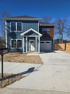 New construction Single-Family house 102 Jarrett St, Waxahachie, TX 75165 - image