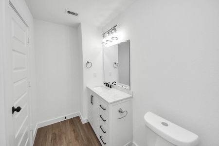 New construction Single-Family house 7312 Wileyvale Dr, Unit B, Houston, TX 77016 - image 18