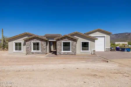 New construction Single-Family house 45315 N 18Th St, New River, AZ 85087 - image