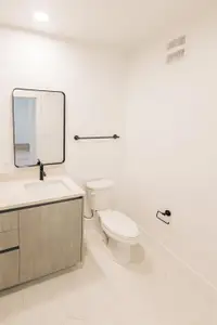 New construction Condo house 4315 S Congress Ave, Unit 506, Austin, TX 78745 - image