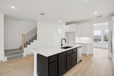 New construction Single-Family house 2278 Terlingua Dr, Waxahachie, TX 75165 - image 5