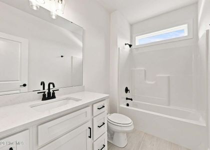 New construction Single-Family house 4142 Dixon Rd, Unit 4), Grimesland, NC 27837 plan Mitchell - image 11