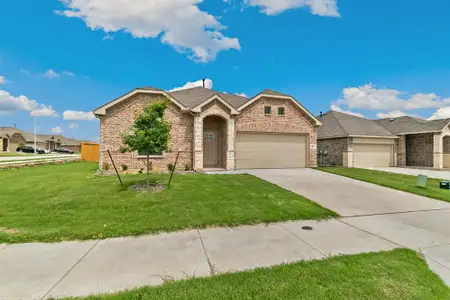New construction Single-Family house 952 Dustwood Dr, Fort Worth, TX 76052 plan Serenade - image
