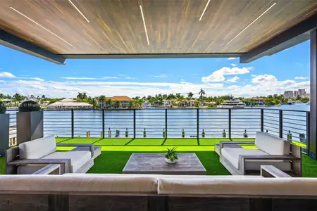 New construction Single-Family house 733 Middle River Dr, Fort Lauderdale, FL 33304 - image