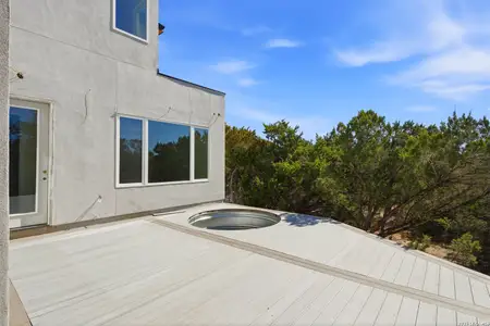 New construction Single-Family house 216 Sendera Wy, Canyon Lake, TX 78133 - image