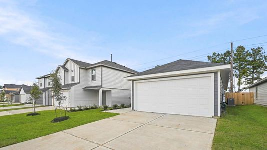 New construction Single-Family house 220 Texas Ave, China, TX 77613 - image