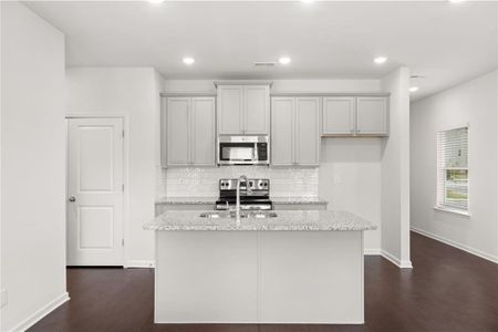 New construction Townhouse house 6376 Rosetta Dr, Unit 28, Atlanta, GA 30331 Edmund- photo 3 3