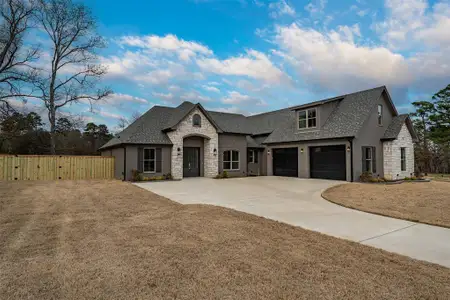 New construction Single-Family house 114 White-N-Gail, Bullard, TX 75757 - image