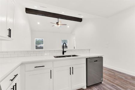 New construction Single-Family house 1124 S Hazelwood St, Sherman, TX 75090 null- photo 7 7