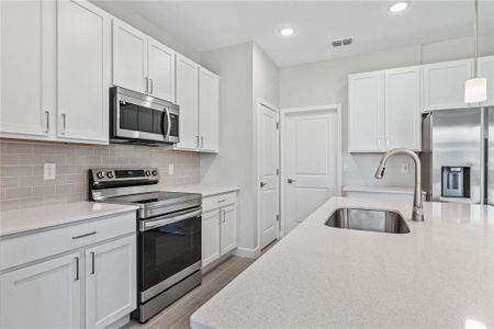 New construction Single-Family house 17 El Dorado Blvd N, Cape Coral, FL 33993 - image 14