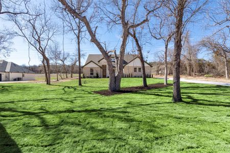 New construction Single-Family house 531 Echo Glade Court, Azle, TX 76020 - photo 0