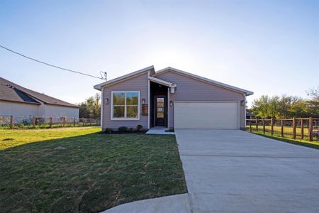 New construction Single-Family house 151 Kawainui Ln, Bastrop, TX 78602 - image