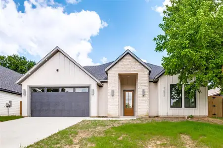 New construction Single-Family house 2632 Durham St, Dallas, TX 75241 - image