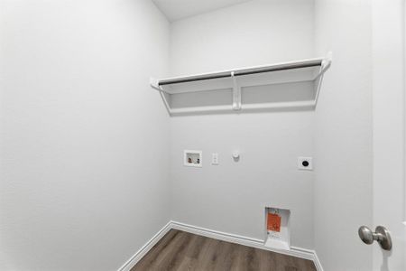 New construction Single-Family house 3850 Rose Hill Ct, Denison, TX 75020 - image 10