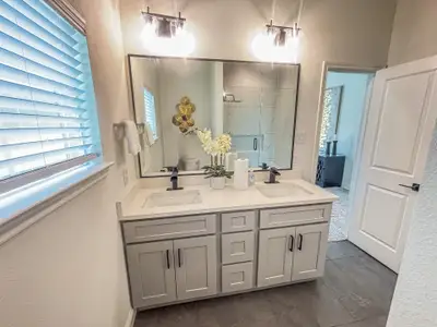 New construction Single-Family house 810 S Colbert St, Dayton, TX 77535 plan The Franklin - image 5