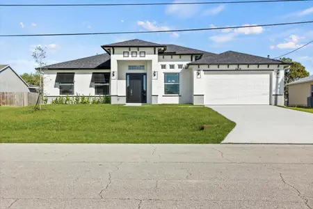 New construction Single-Family house 2409 Sw Halissee St, Port St. Lucie, FL 34953 null- photo 0