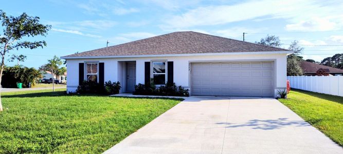 New construction Single-Family house 2772 Se Garfield Ave, Port St. Lucie, FL 34952 - image