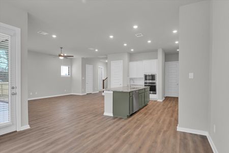 New construction Single-Family house 344 Summer Place Dr, Montgomery, TX 77356 plan Maya - image 8
