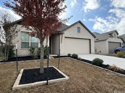 New construction Single-Family house 138 Red Oak, Castroville, TX 78009 plan Kahlo Plan - image