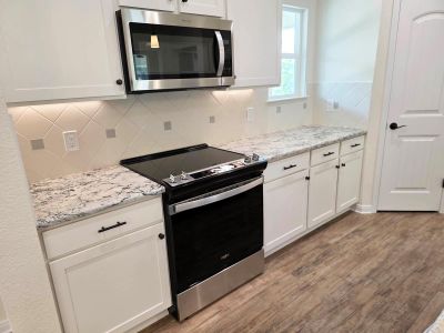 New construction Single-Family house 684 Appaloosa Dr, Fischer, TX 78623 - image 7