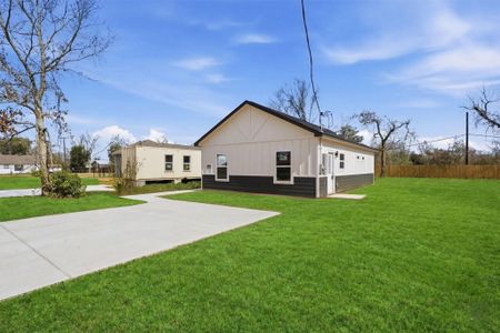 New construction Single-Family house 2250 Cable, Beaumont, TX 77703 - image