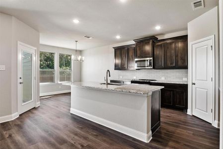 New construction Single-Family house 2202 Briarwood Dr, Bridgeport, TX 76426 null- photo 4 4