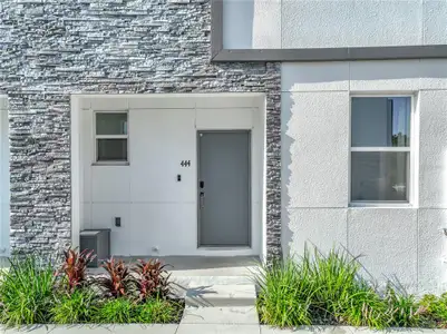 New construction Townhouse house 444 Famagusta Dr, Davenport, FL 33896 - image