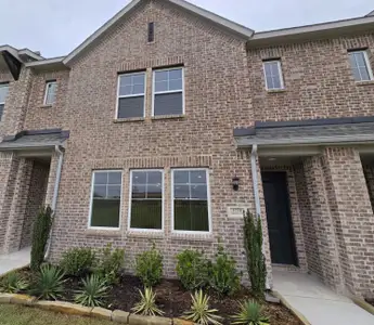 New construction Townhouse house 5724 Lakeview Dr, Watauga, TX 76148 plan Tulane - image