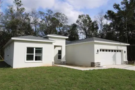 New construction Single-Family house 9719 N Sandree Dr, Citrus Springs, FL 34434 - image