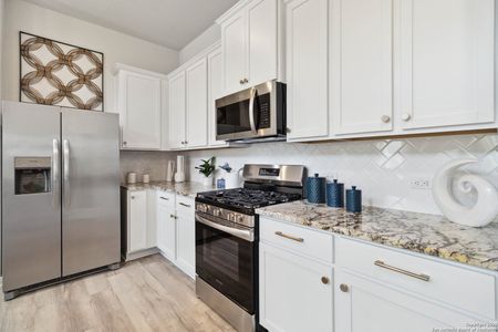 New construction Single-Family house 2913 Leclerc Rd, Converse, TX 78109 Mansfield- photo 9 9