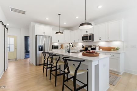 New construction Single-Family house 198 Retreat Dr, Fuquay Varina, NC 27526 - image 8