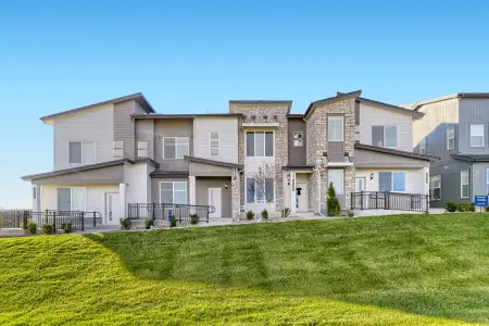 New construction Single-Family house 16451 Standing Elk Dr, Parker, CO 80134 plan 302 - image