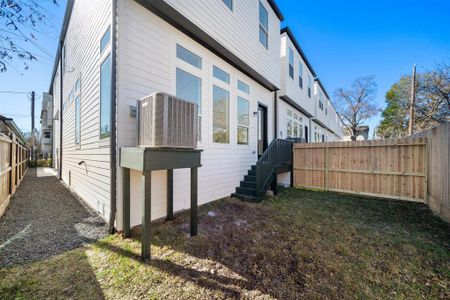 New construction Single-Family house 5309 Kansas Street, Houston, TX 77007 - photo 32 32