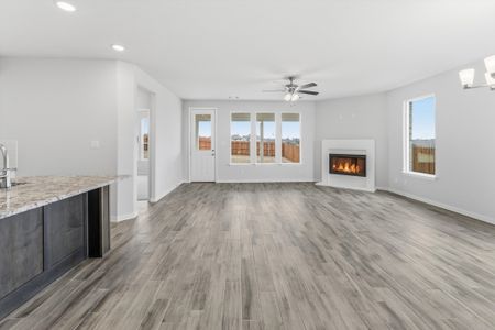 New construction Single-Family house 540 Waterford Park, Weatherford, TX 76087 plan Nueces - image 16