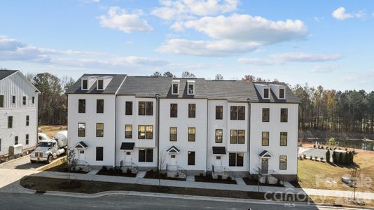 New construction Townhouse house 3025 Rozzelles Ferry Rd, Charlotte, NC 28208 plan Landon - image