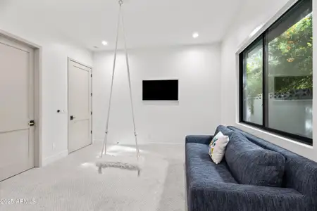 New construction Single-Family house 4702 E Calle Tuberia Dr, Phoenix, AZ 85018 - image 6