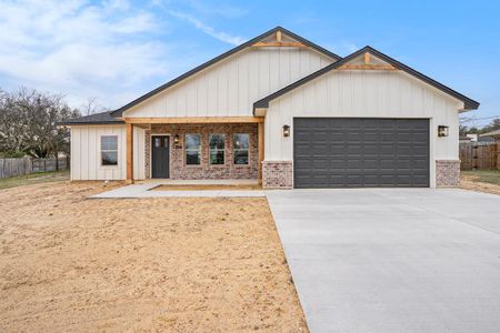 New construction Single-Family house 1206 Linda Ln, Cleburne, TX 76033 null- photo 0