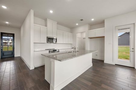 New construction Single-Family house 110 Brush Creek Dr, Boyd, TX 76023 plan Simon - image 8