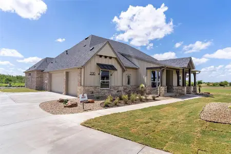 New construction Single-Family house 220 Santa Lena Ct, Decatur, TX 76234 - image