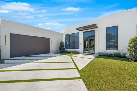 New construction Single-Family house 1000 Sw 93Rd Ave, Plantation, FL 33324 - image
