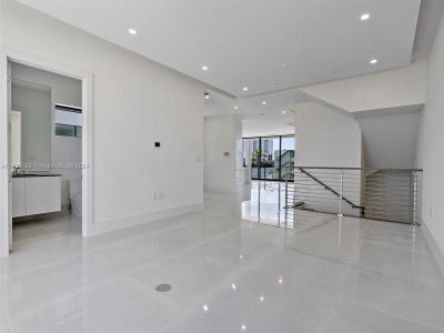 New construction Townhouse house 4008 Ne 167Th St, Unit 6, North Miami Beach, FL 33160 Dahlia- photo 27 27