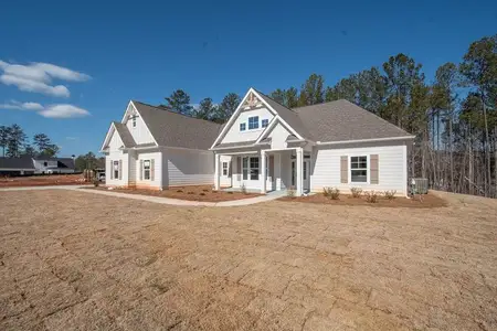 New construction Single-Family house 331 Atlantica Dr, Newnan, GA 30263 plan Cambridge - image