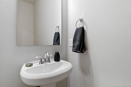 New construction Single-Family house 3804 Tripps, Seguin, TX 78155 - image 18