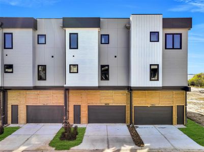 New construction Townhouse house 4415 Anthony Court Ln, Seabrook, TX 77586 - image